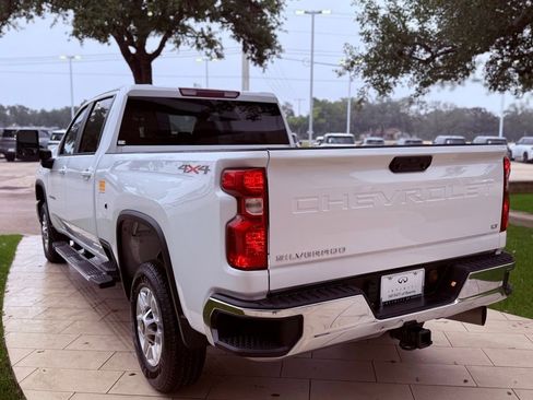 Used 2024 Chevrolet Silverado 2500 LT AWD/4WD image 8