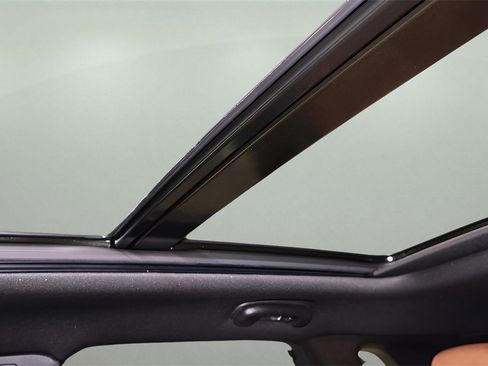 New 2025 Cadillac XT5 Premium Luxury image 29