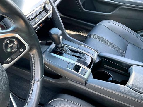 Used 2019 Honda Civic EX-L image 15