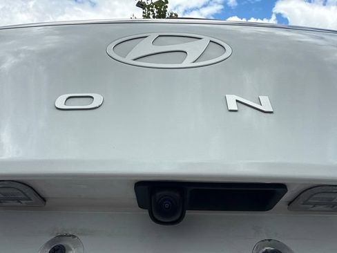 Used 2025 Hyundai Kona SE AWD/4WD image 14