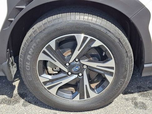 Used 2024 Subaru Crosstrek 2.0i Premium image 11