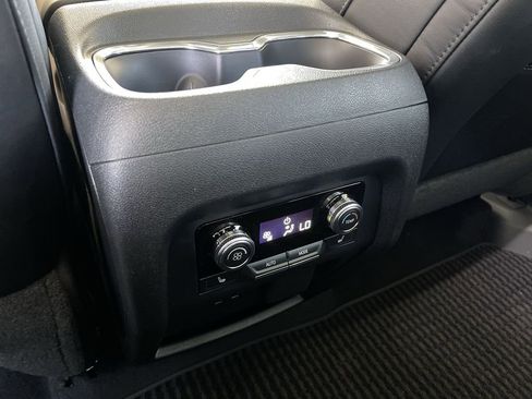 New 2026 GMC Acadia Denali Ultimate AWD/4WD image 22