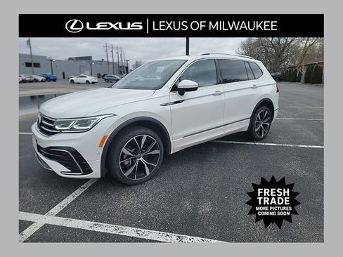 Used 2022 Volkswagen Tiguan SEL R-Line image 1