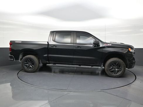 Used 2023 Chevrolet Silverado 1500 LT Trail Boss image 6