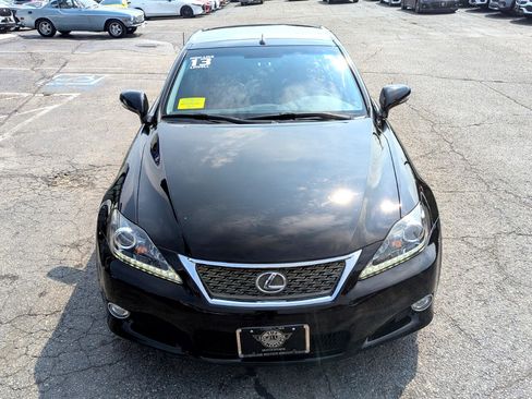 Used 2013 Lexus IS 250C image 3