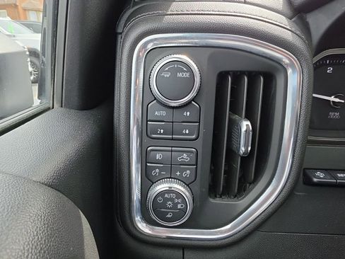 Used 2020 GMC Sierra 2500 Denali w/ Denali Ultimate Package AWD/4WD image 12