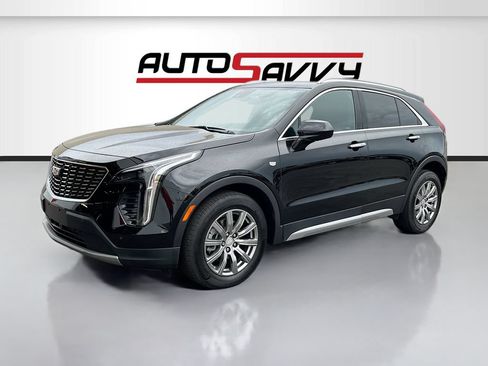 Used 2020 Cadillac XT4 Premium Luxury w/ Cold Weather Package AWD/4WD image 3