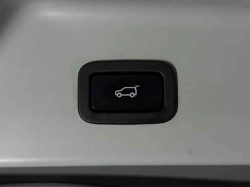 Used 2014 Land Rover Range Rover Long Wheelbase Autobiography AWD/4WD image 16