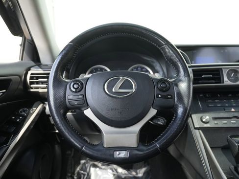 Used 2015 Lexus IS 250 image 40
