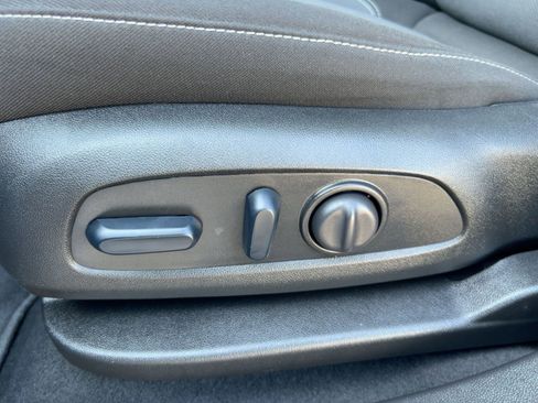 Certified 2024 Chevrolet Blazer LT w/ Convenience Package image 13