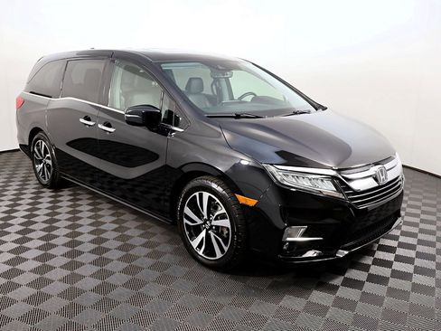 Used 2019 Honda Odyssey Elite image 5