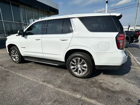 Used 2021 Chevrolet Tahoe LT w/ Luxury Package image 10
