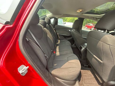 Used 2013 Dodge Dart SXT w/ Popular Equipment Group image 16