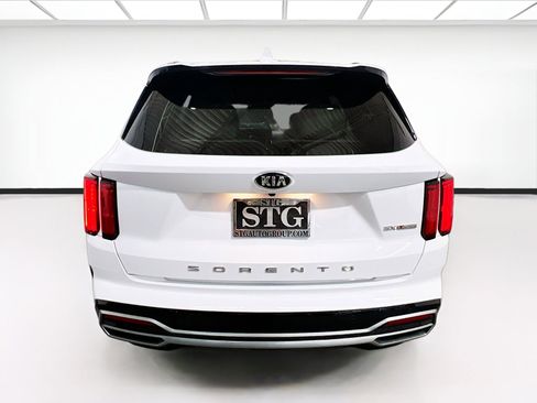 Used 2021 Kia Sorento SX image 5