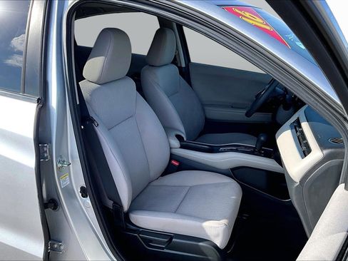 Used 2016 Honda HR-V EX image 7