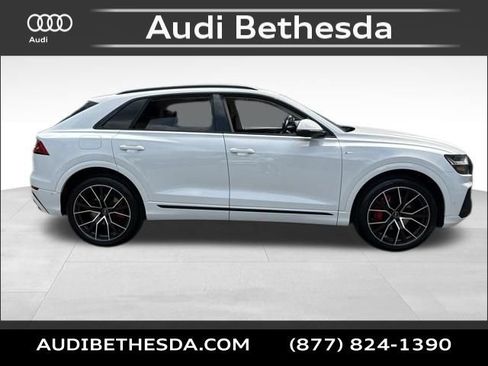 Used 2021 Audi Q8 Premium Plus w/ Premium Plus Package AWD/4WD image 8