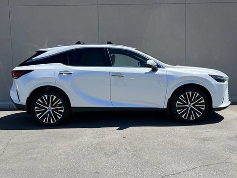 Used 2025 Lexus RX 350 w/ Convenience Package AWD/4WD image 5