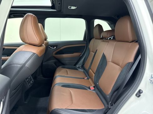 Certified 2025 Subaru Forester Touring image 26
