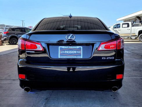 Used 2012 Lexus IS 250 IS 250 Sedan 4D w/ Premium Pkg Value Edition image 4