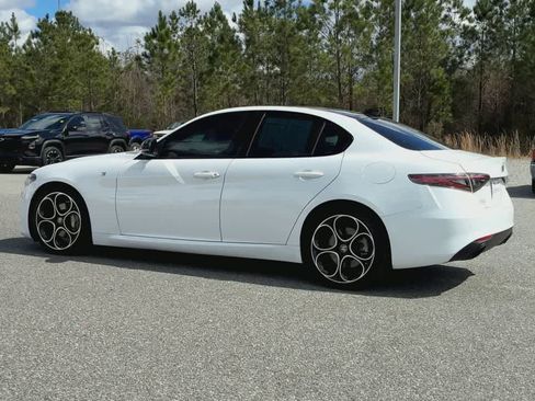 Used 2024 Alfa Romeo Giulia Ti w/ Active Assist Plus Package image 6