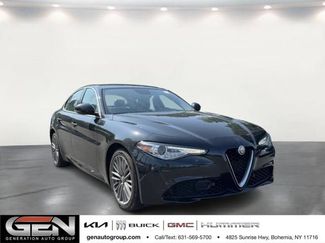 Used 2017 Alfa Romeo Giulia Ti w/ TI Lusso Package AWD/4WD video 1