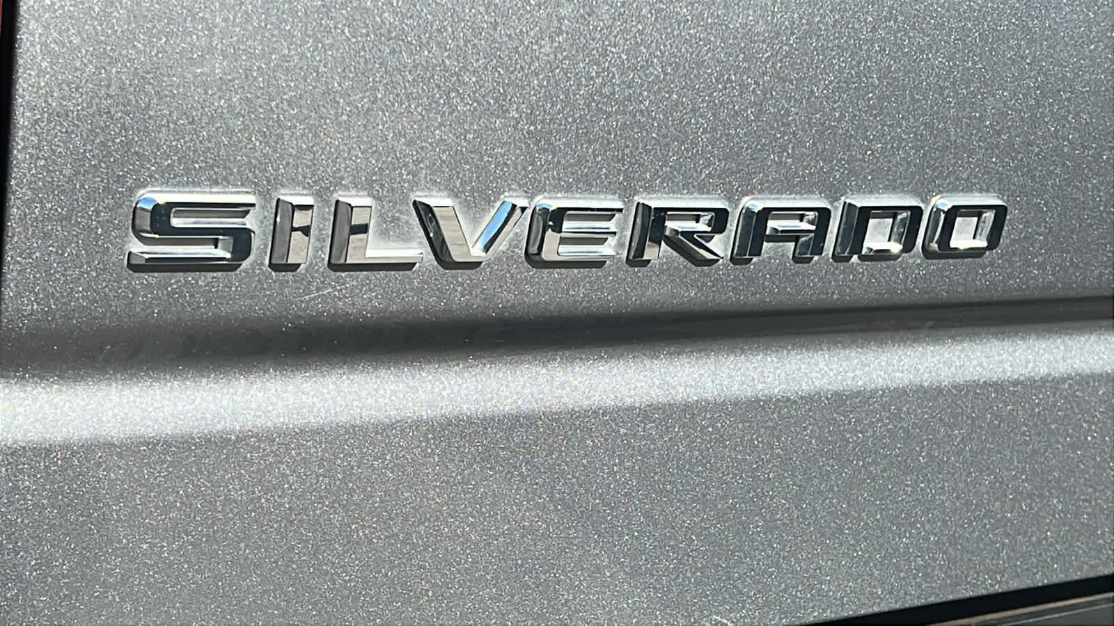 Used 2021 Chevrolet Silverado 1500 RST w/ Convenience Package II AWD/4WD image 28