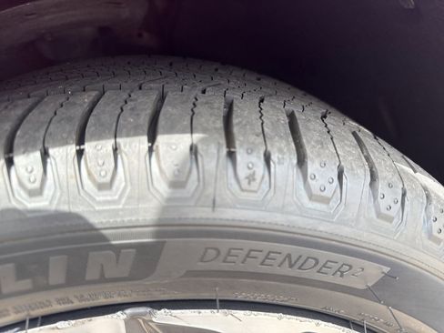 Used 2018 Honda Accord Touring image 16