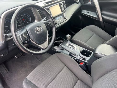 Certified 2017 Toyota RAV4 XLE w/ Carpet Mat Package image 12