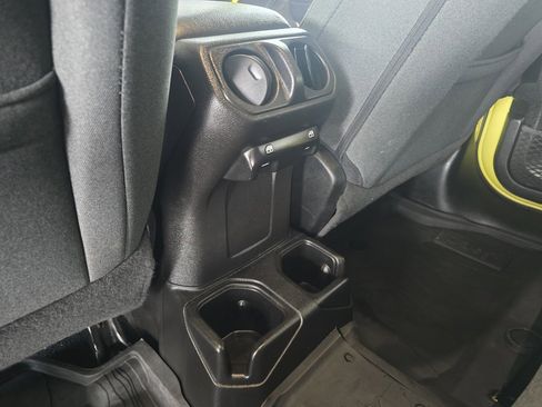 Used 2024 Jeep Wrangler Willys image 17