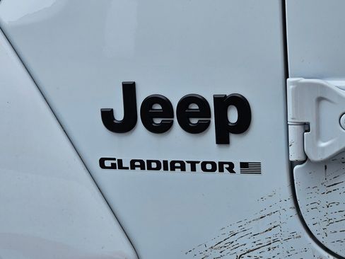 New 2026 Jeep Gladiator Sport image 27