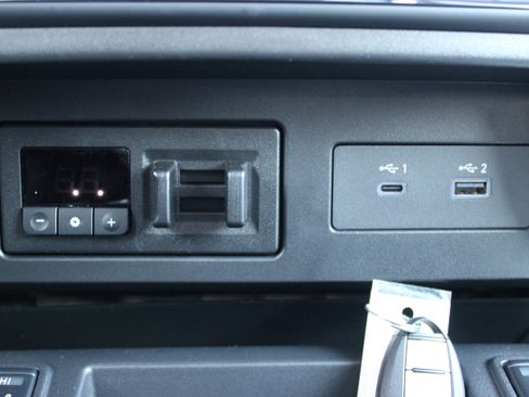 Certified 2024 Nissan Titan SV w/ SV Convenience Package image 20