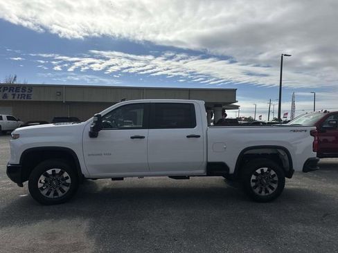 New 2026 Chevrolet Silverado 2500 Custom image 33