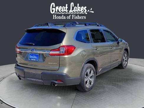 Used 2022 Subaru Ascent Premium w/ Convenience Package AWD/4WD image 5