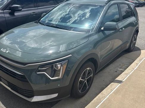 Used 2026 Kia Niro EX FWD image 1