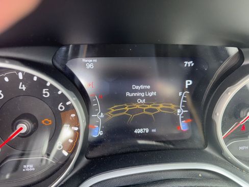 Used 2019 Jeep Compass Sport AWD/4WD image 9