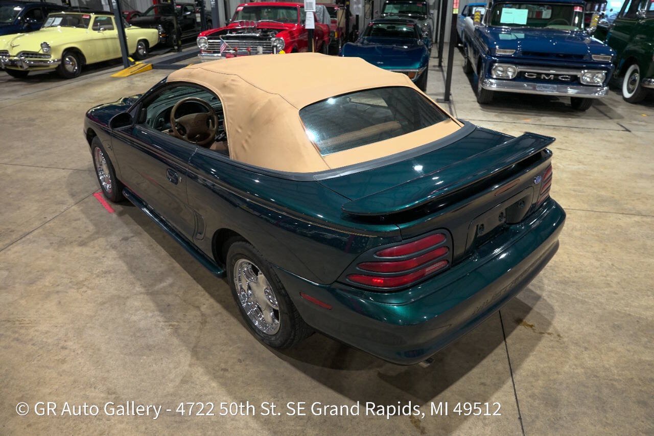 Used 1994 Ford Mustang GT RWD image 30
