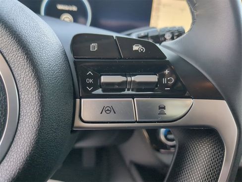 Used 2024 Hyundai Elantra SEL w/ Convenience Package image 28