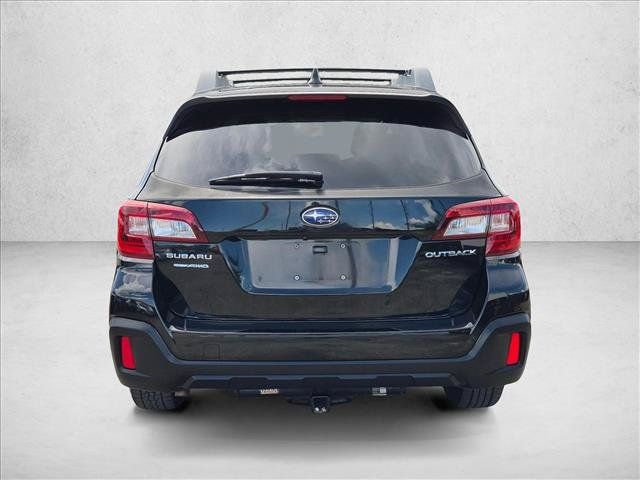 Used 2018 Subaru Outback 2.5i Premium AWD/4WD image 6