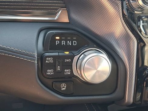Used 2020 RAM 1500 Limited AWD/4WD image 14