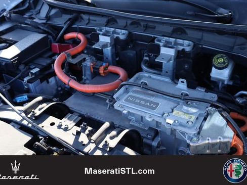 Used 2023 Nissan Ariya FWD image 9