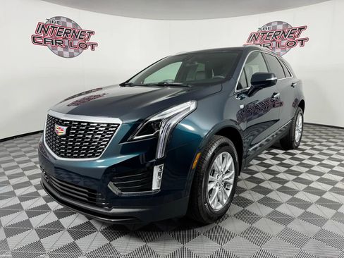 Used 2025 Cadillac XT5 Luxury w/ LPO, Floor Liner Package image 3