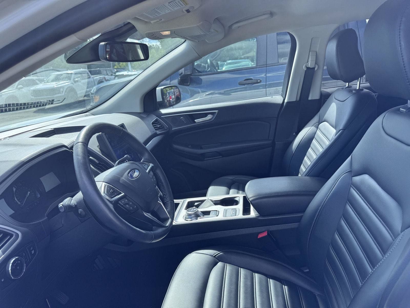 Used 2024 Ford Edge SEL w/ Convenience Package AWD/4WD image 10