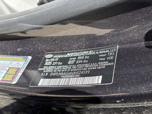 Used 2021 Hyundai Elantra SEL w/ Convenience + Premium Package FWD image 13