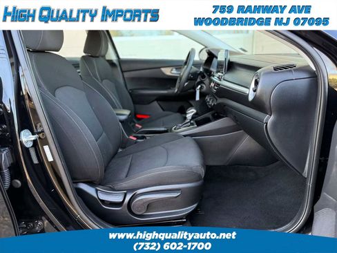 Used 2021 Kia Forte LXS image 21