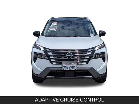 Used 2024 Nissan Rogue SL w/ SL Premium Package FWD image 4