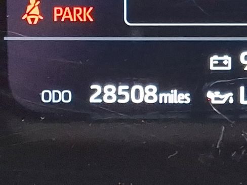 Used 2024 Toyota Tundra Platinum image 13