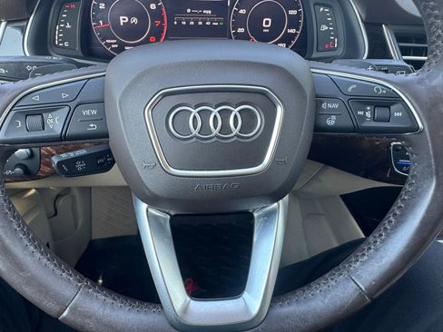 Used 2018 Audi Q7 3.0T Prestige w/ Prestige Package AWD/4WD image 16