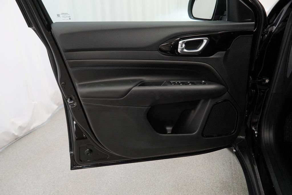 New 2026 Jeep Compass Latitude AWD/4WD image 29