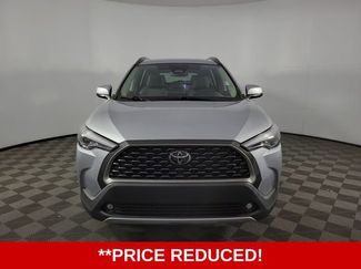 Used 2024 Toyota Corolla Cross XLE w/ Convenience Package AWD/4WD video 2