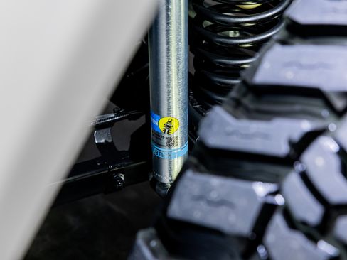 Used 2024 Jeep Wrangler Unlimited Rubicon w/ Capability Package image 18